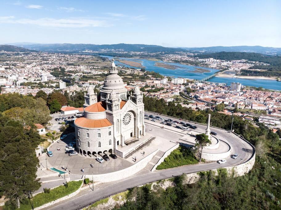 Viana Do Castelo - Amonde Village -Casa A * Relax Экстерьер фото